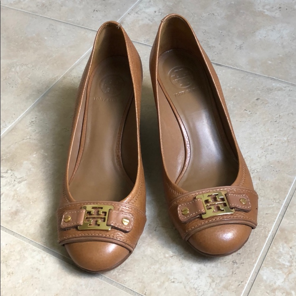 Tory Burch Cognac Leather Wedge Pumps with Gold Logo Accent